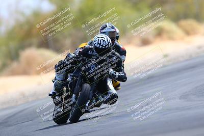 media/May-15-2022-SoCal Trackdays (Sun) [[33a09aef31]]/Turn 2 (945am)/